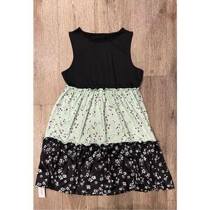 New Fashion Tiered Sleeveless Mint Green and Black Dress Large New